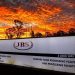 bolsa-sobe-impulsionada-por-jbs,-e-dolar-cai-antes-de-anuncio-do-copom