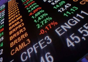 ibovespa-avanca-e-dolar-recua-com-mercado-atento-a-fed-e-copom