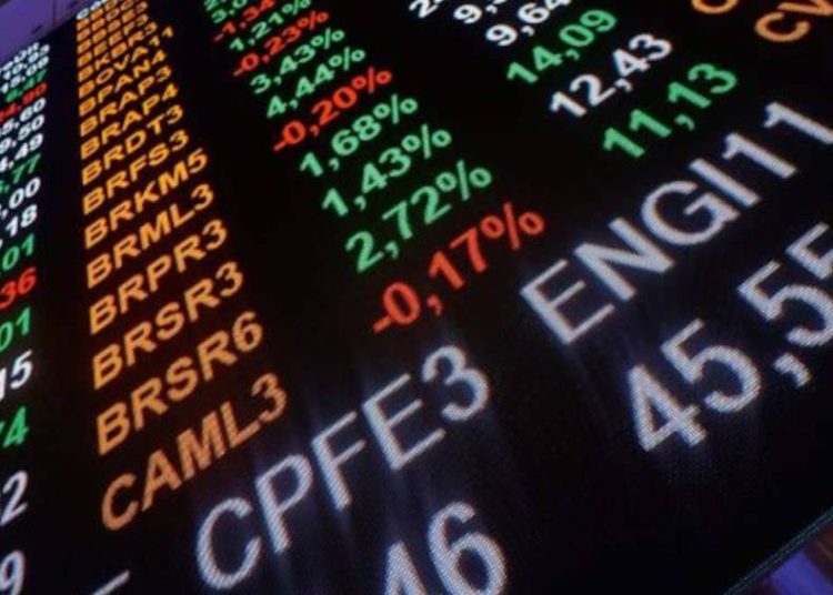 ibovespa-avanca-e-dolar-recua-com-mercado-atento-a-fed-e-copom