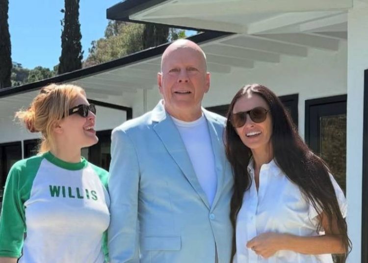 bruce-willis-comemora-70-anos-ao-lado-de-demi-moore;-saiba-estado-de-saude