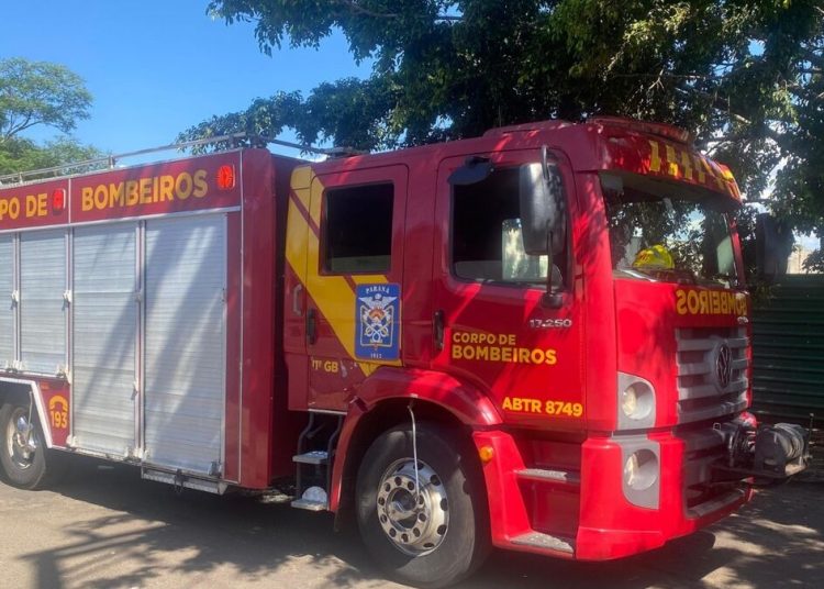 gol-e-destruido-por-fogo-na-pr-170-entre-apucarana-e-novo-itacolomi