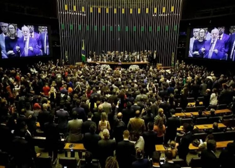 camara-e-senado-elegem-novos-presidentes-neste-sabado