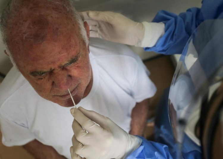 fiocruz-alerta-para-aumento-de-casos-de-covid-19-no-pais