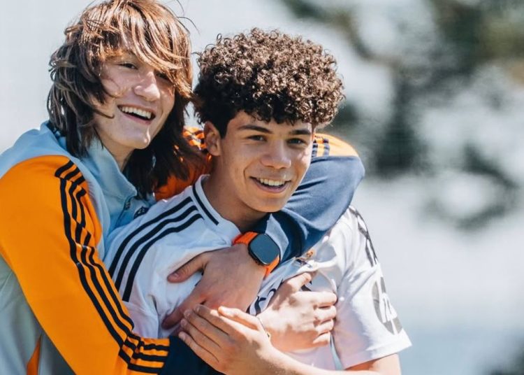 filho-de-astro-ex-selecao-estreia-com-assistencia-de-letra-em-classico-na-espanha