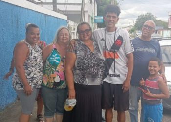 assistido-da-casa-de-passagem-reencontra-a-mae-e-retorna-ao-municipio-de-origem