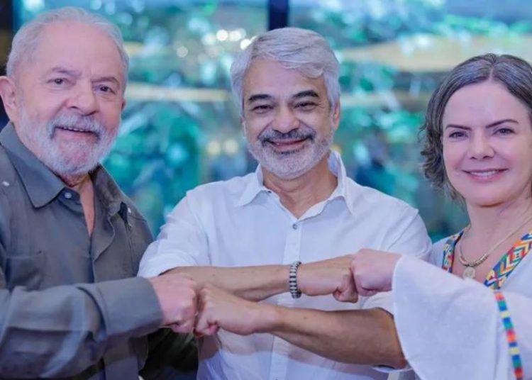 humberto-costa-e-eleito-presidente-interino-do-pt-ate-julho,-por-aclamacao
