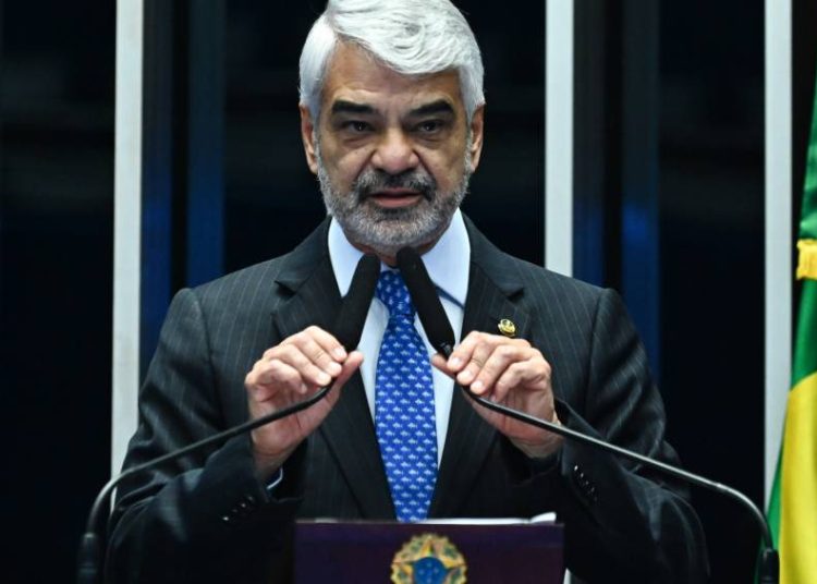 a-disputa-do-pt-considerada-‘desrespeitosa’-pelo-presidente-do-partido