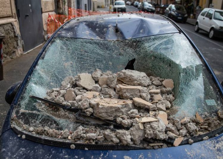 terremoto-atinge-napoles-e-reacende-temores-sobre-supervulcao-campos-flegreos