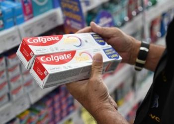 anvisa-suspende-interdicao-de-venda-de-creme-dental-da-colgate