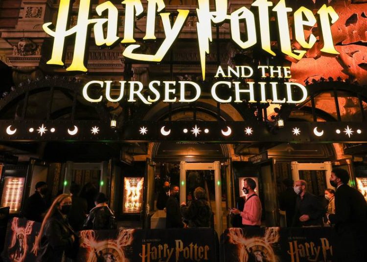 produtora-de-peca-de-‘harry-potter’-no-brasil-esclarece-cancelamento-|-em-cartaz