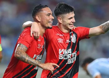 athletico-vence-aos-trancos-e-barbieri-acha-que-esta-tudo-bem