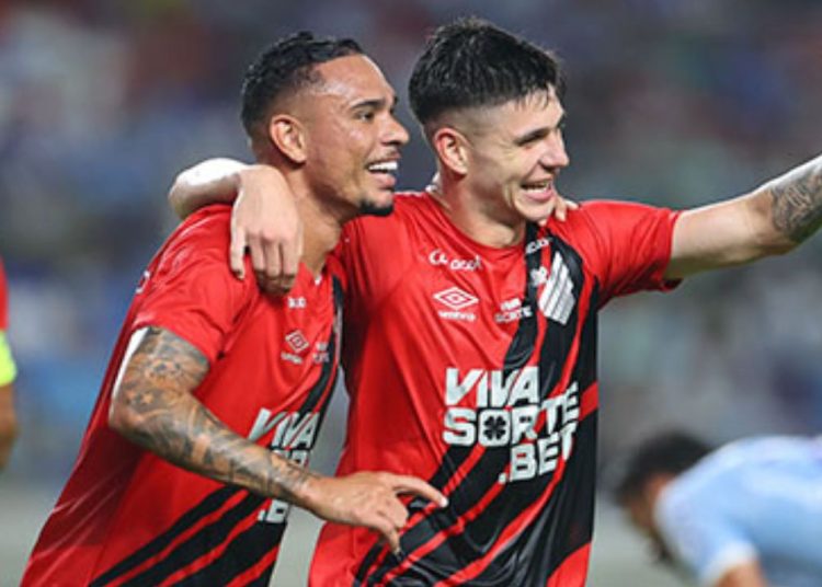 athletico-vence-aos-trancos-e-barbieri-acha-que-esta-tudo-bem