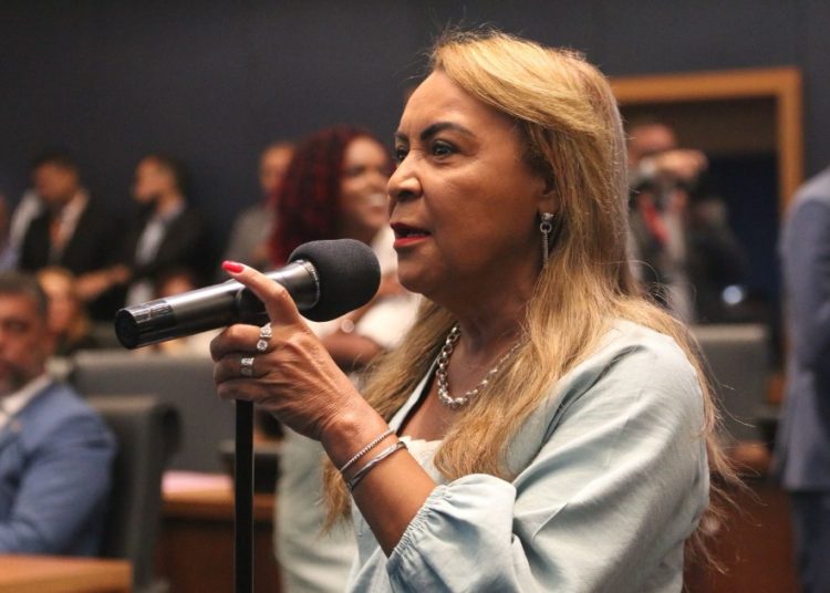 procuradoria-da-mulher-da-alerj-repudia-ataques-racistas-de-advogado-contra-juiza-negra