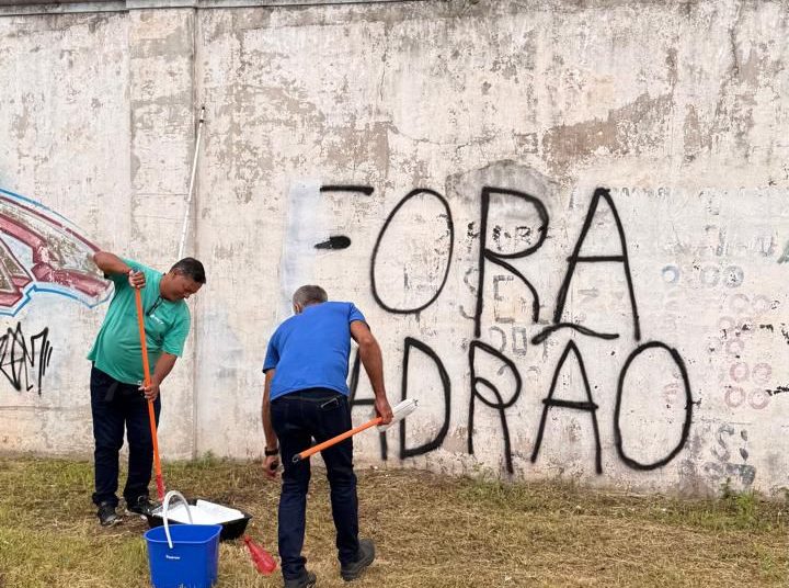 pichacoes-contra-o-presidente-lula-sao-apagadas-em-campos