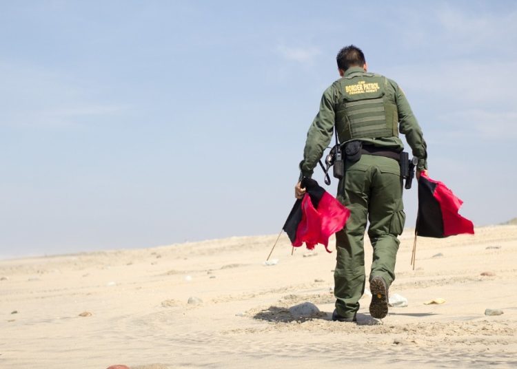 a-travessia-continua:-desafios-e-realidades-da-imigracao-ilegal-para-os-eua