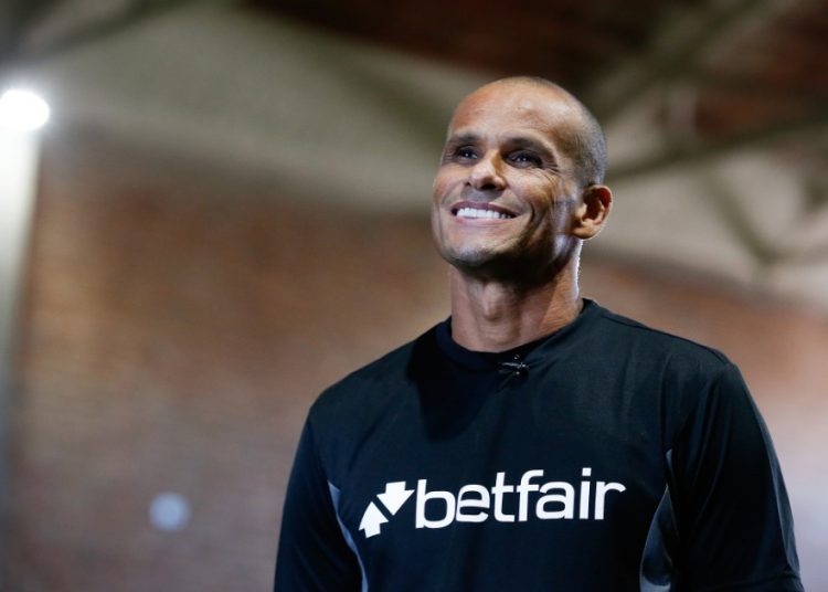 rivaldo-enaltece-qualidade-de-garro-e-hugo-souza:-“fazem-falta-no-corinthians”