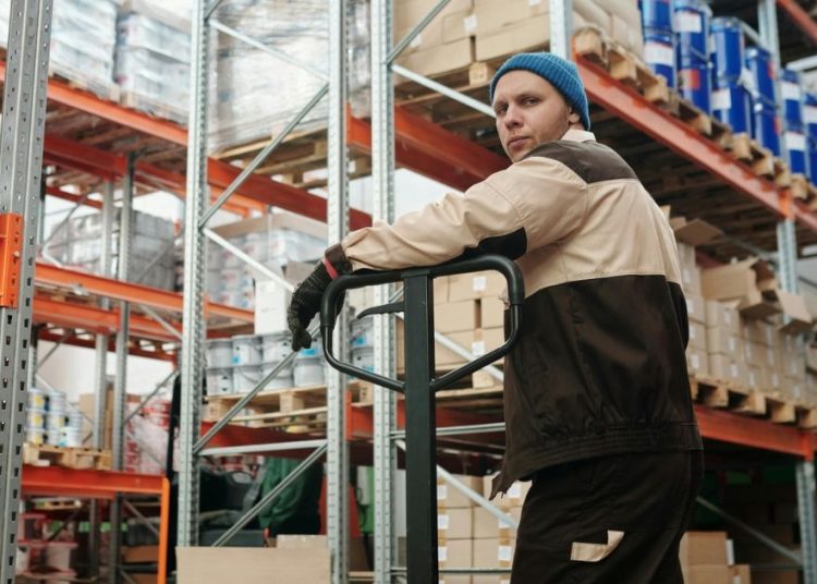 o-aumento-da-oferta-local:-como-produtos-nacionais-estao-competindo-com-os-importados