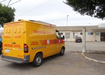 casal-e-assassinado-a-tiros-enquanto-dormia,-na-baixada-campista