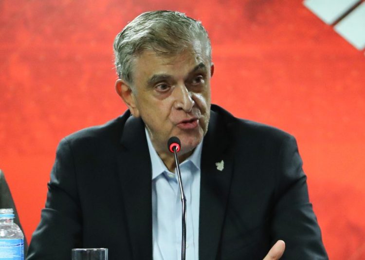 athletico:-petraglia-dispara-contra-prefeitura-de-curitiba-por-acordo-da-divida-da-arena