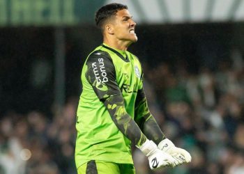 coritiba-de-mozart-se-inspira-em-mirassol-de-2024-e-lidera-defesa-na-serie-b