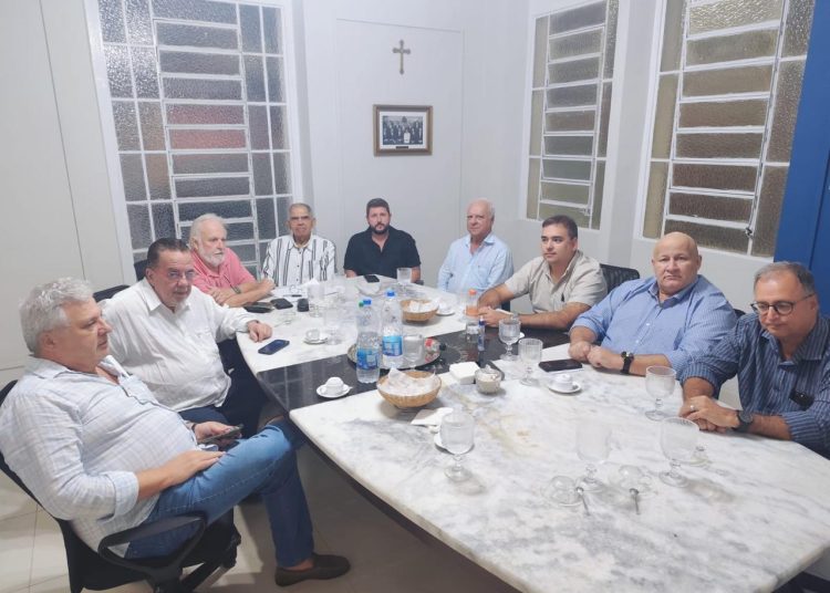 hospitais-de-campos-acumulam-divida-de-r$-100-milhoes-e-alertam-para-risco-de-colapso-na-saude