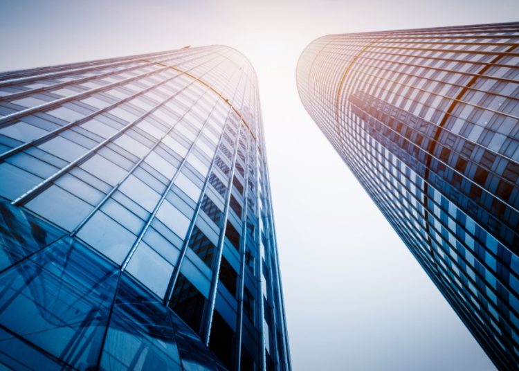 quer-tirar-sua-ideia-do-papel?-veja-4-passos-para-comecar-um-negocio-ainda-na-universidade