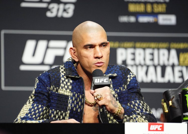 ufc:-poatan-e-acusado-de-mentir-e-ankalaev-faz-revelacao