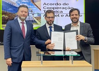 gatonet:-contra-pirataria,-ancine-e-anatel-firmam-acordo-de-cooperacao