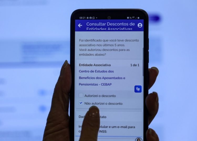 inss-comeca-a-devolver-aos-aposentados-descontos-indevidos-nesta-segunda;-confira-o-calendario
