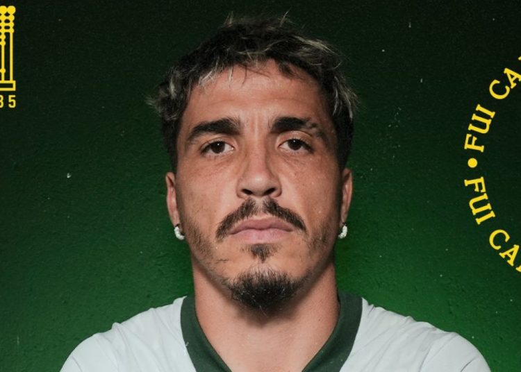 coritiba-apresenta-novos-uniformes-para-2025-com-homenagem-a-titulo-brasileiro