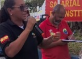 Servidores de Campos protestam e cobram abertura de negociações com a Prefeitura