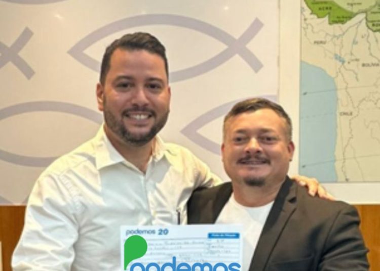 THIAGO VIRGÍLIO ASSUME O PODEMOS EM CAMPOS E É ANUNCIADO PRÉ-CANDIDATO A DEPUTADO ESTADUAL