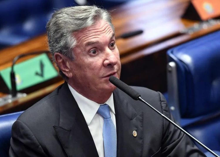 ex-presidente-fernando-collor-e-preso-em-alagoas-apos-decisao-de-moraes