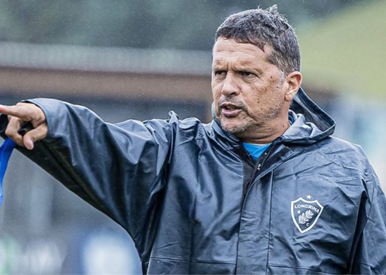 londrina-perde-tecnico-claudinei-oliveira-para-o-paysandu