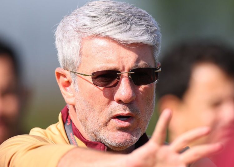 novo-treinador-e-desfalques:-athletico-enfrenta-remo-na-serie-b