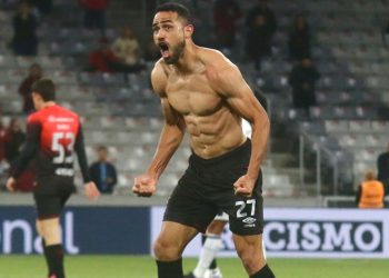 o-acaso-voltou-a-jogar-pelo-athletico. a-baixada-vive-noite-de-loucura-|-augusto-mafuz