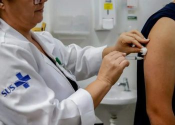 vacinacao-contra-dengue-e-ampliada-para-criancas-de-11-e-12-anos-a-partir-desta-segunda-feira-em-campos