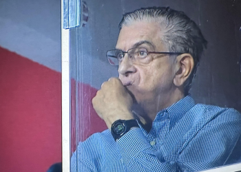 petraglia-continua-enganando-no-athletico:-freeland-na-direcao-de-futebol