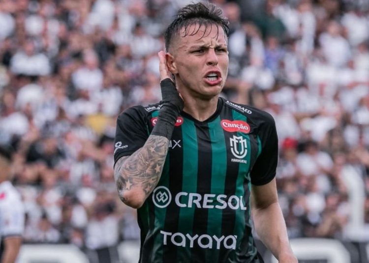 maringa:-moraes,-alvo-de-athletico-e-coritiba,-e-vendido