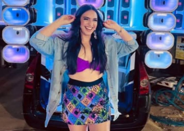 morre-aos-37-anos-a-cantora-de-forro-faby-bezerra-–-jovem-pan