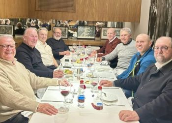 ex-presidentes-do-coritiba-comemoram-vitoria-no-atletiba-com-mozart-|-augusto-mafuz