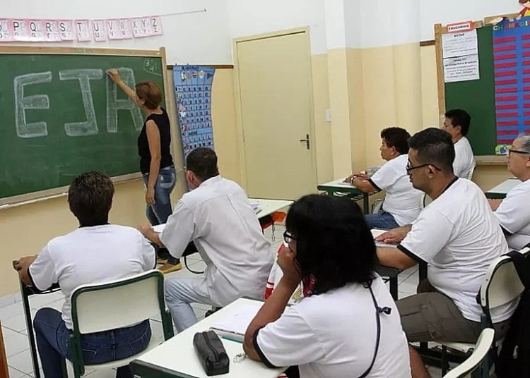 matriculas-abertas-para-a-educacao-de-jovens-e-adultos-(eja)-em-sao-joao-da-barra