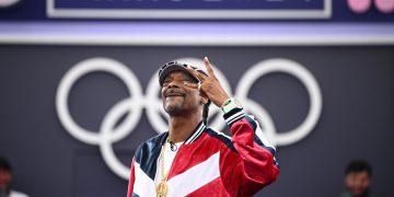 snoop-dogg-se-torna-coproprietario-do-swansea,-da-2a-divisao-inglesa-–-jovem-pan