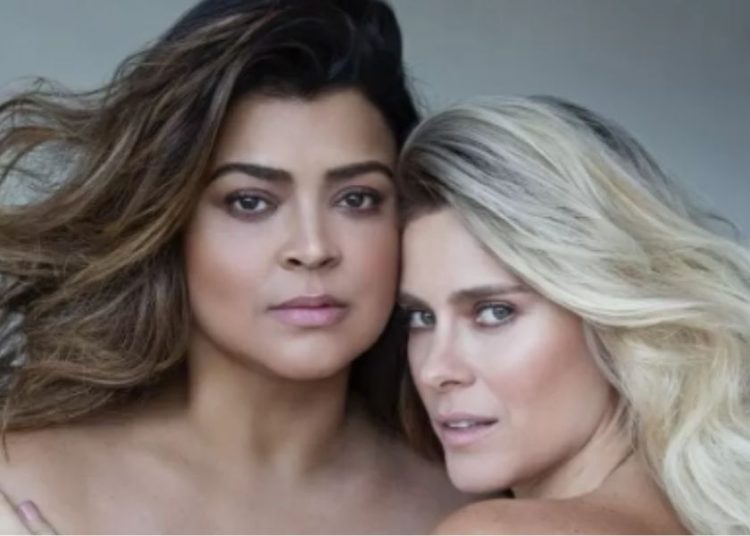 preta-gil-recebe-homenagens-de-carol-dieckmmann-e-gominho-no-dia-do-amigo -–-jovem-pan