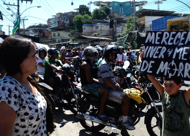 rio,-salvador-e-recife-tem-253-tiroteios-no-primeiro-semestre