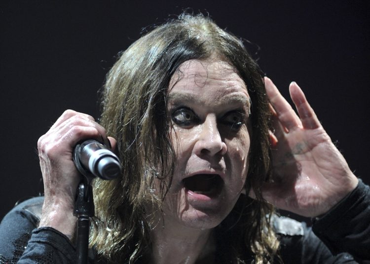 drogas,-morcegos-e-rock-‘n’-roll:-as-polemicas-que-forjaram-a-lenda-de-ozzy-–-jovem-pan