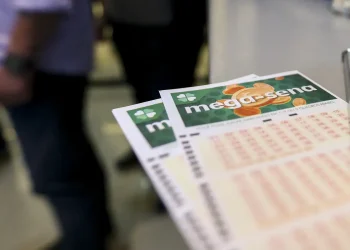mega-sena-nao-tem-ganhador-e-premio-acumulado-vai-para-r$-42-milhoes