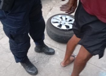 homem-e-preso-ao-furtar-roda-de-veiculo-em-estacionamento-de-edificio-em-campos