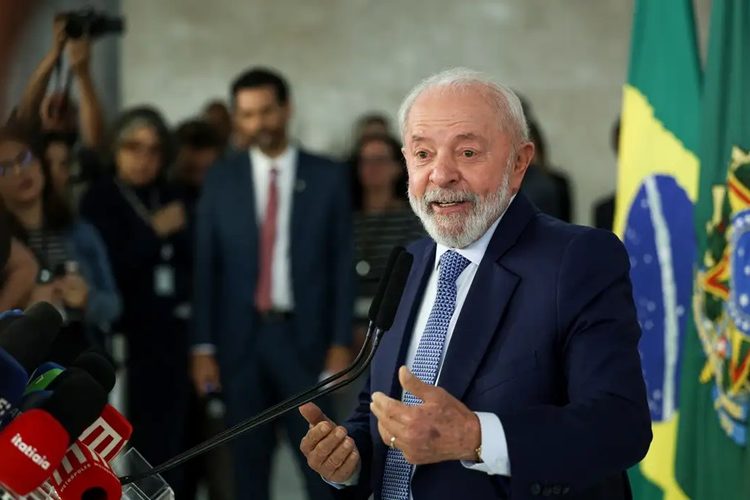 Lula lidera todos os cenários de 1º turno pra 2026, segundo a Quaest