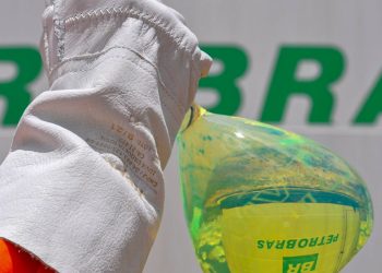 Estudos apontam caminho para descarbonizar a Petrobras